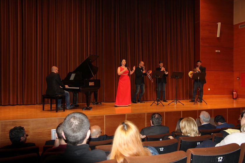 AERIS AETERNAM:Πασχαλινό ταξίδι  στην όπερα